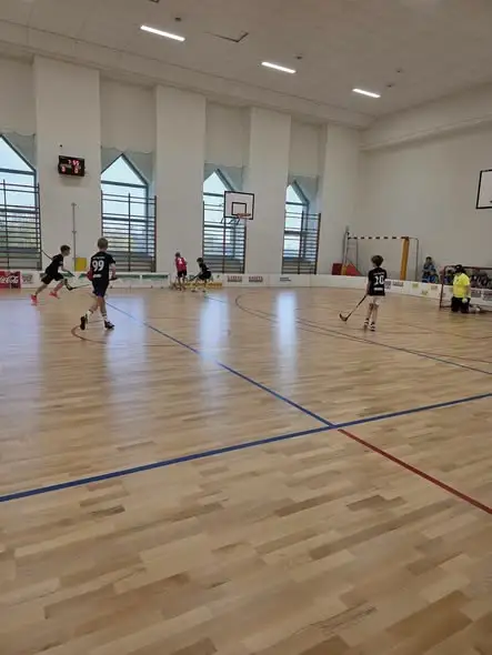 Unihokejowe sukcesy uczniów podczas Miejskich Igrzysk