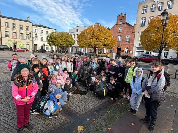 Uczniowie z Konarzyn na wycieczce w Costerina Park w Kościerzynie
